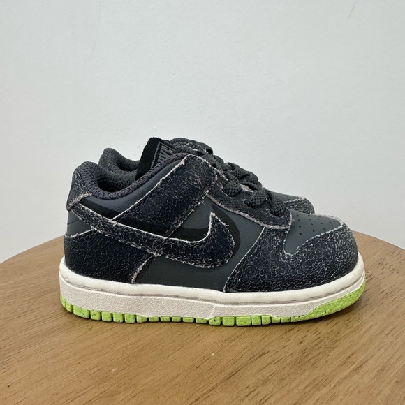 Nike Dunk Low SE TD 'Halloween - Cauldron - Size 5c - Picture 3 of 10